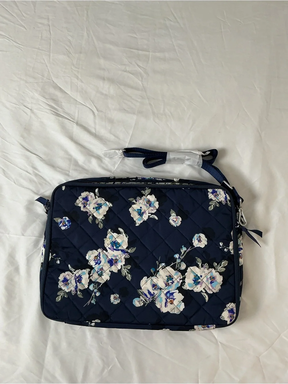 Vera Bradley NWOT Quilted Floral Laptop Crossbody Case